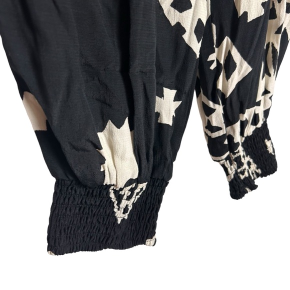 Anthropologie Aniya Black Joggers balloon Pants Size S bohemian elastic waist - Picture 3 of 6